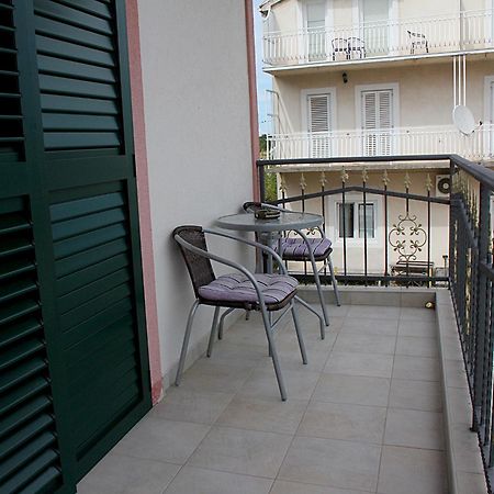 Apartmani Krka Rooms Lozovac Zimmer foto